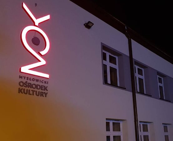 MOK Mysłowice:                                              Kino Rodzinne || UFO                                        