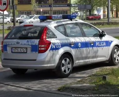 Policjanci z Mysłowic w MOK - lekcja bezpieczeństwa dla dzieci