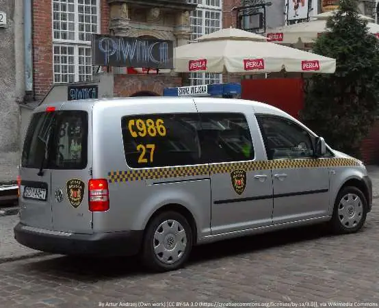 Barbórkowy przemarsz w Mysłowicach - orkiestra obudziła miasto