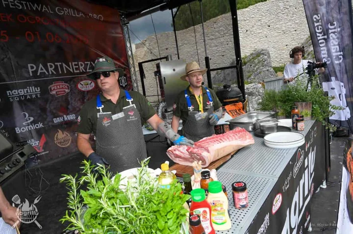 Grafika promocyjna wydarzenia Warsztaty nauki grillowania „Pora na wieprza!” — podstawy dobrego grillowania