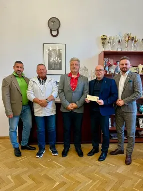 Kolorowe ptaki pojawią się w Mysłowicach. Wystawa już w listopadzie