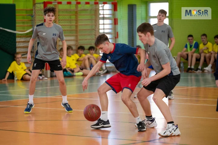 Młodzi koszykarze z Mysłowic - emocje, dogrywka i medalowy finał