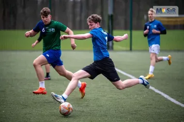 Kosztowy z piłką w roli głównej - szkoły walczyły o miejskie tytuły