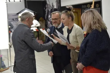 Sztuka w Mysłowicach wyszła poza ramy i zgarnęła jubileuszowe laury
